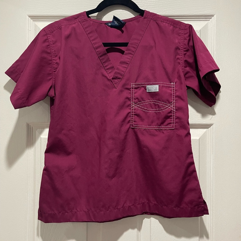 Women’s XS Blue Sky scrubs